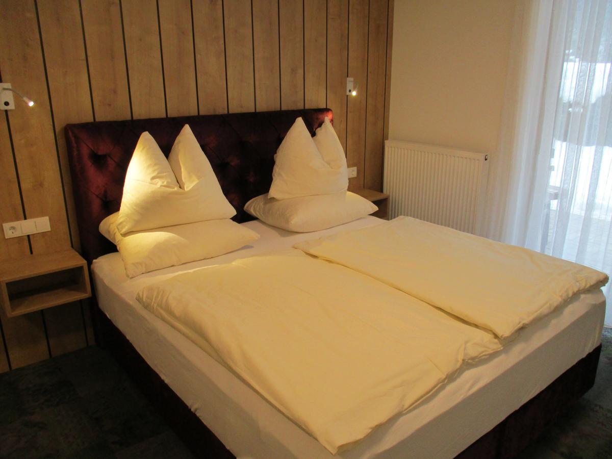 Aparthotel Garni Schranz 瓦尔德平古 外观 照片
