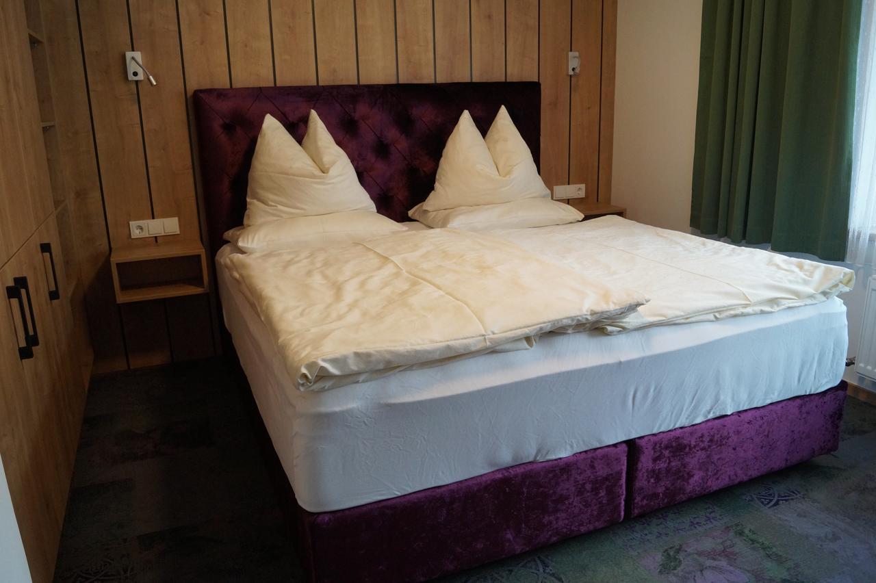 Aparthotel Garni Schranz 瓦尔德平古 外观 照片