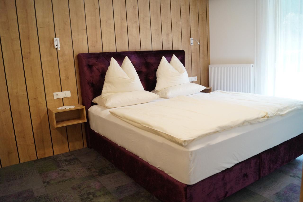 Aparthotel Garni Schranz 瓦尔德平古 外观 照片